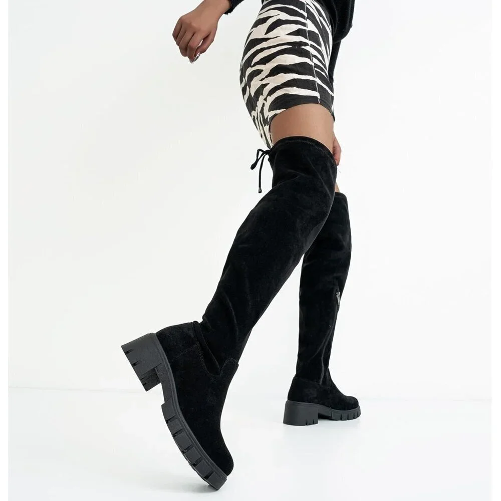 N/A casual style
